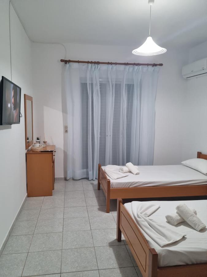 White Rose Apartment Kámpos Exterior photo